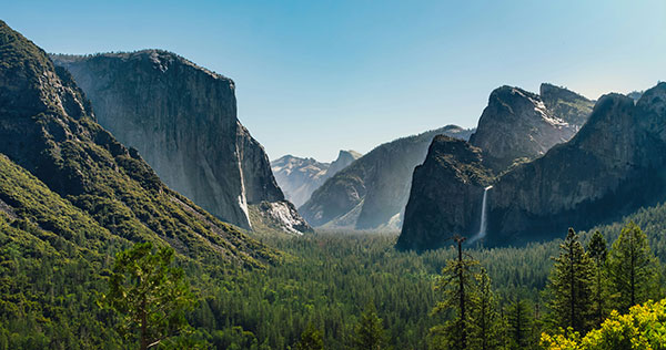 A photo of Yosemite National Park